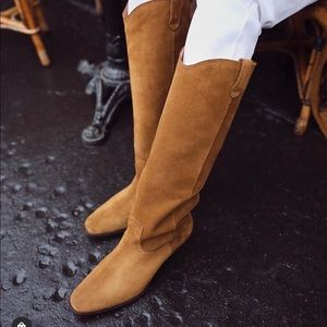 Meet your Posher, Melanie